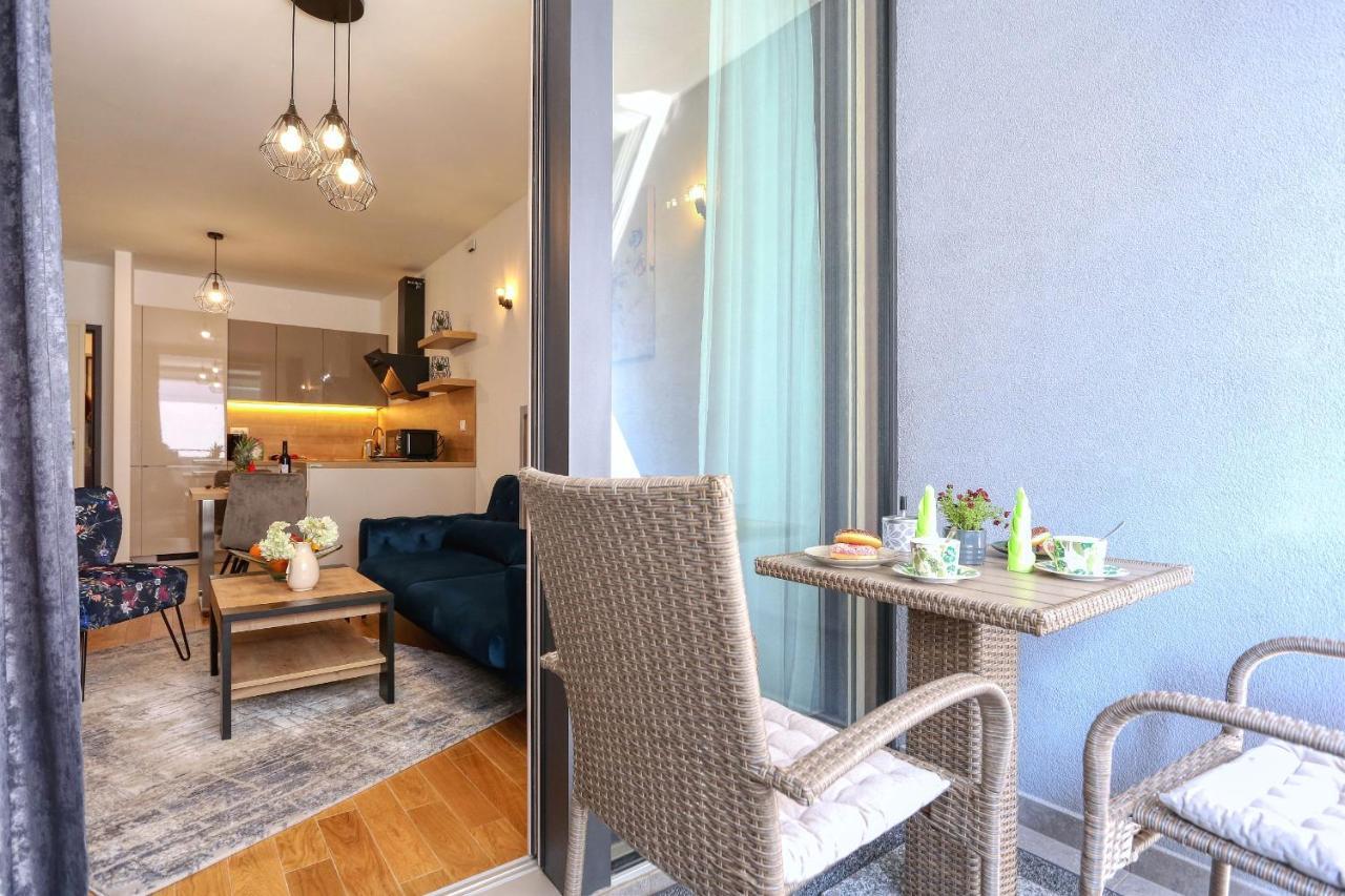 Apartments Luna With Free Parking Задар Экстерьер фото